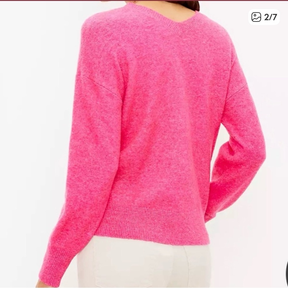 New LOFT Pink V-Neck Sweater with Silver Star Accents size XS - Picture 2 of 5